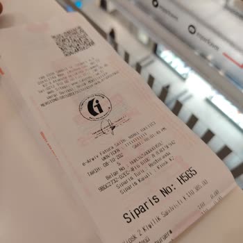 Popeyes Espark Şubesinde Bozuk Tavuk Ve Yetersiz Çözüm