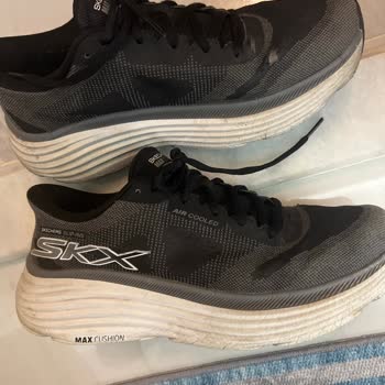 Bir Ayda Fileleri Açılan Skechers Ayakkabı İçin İade Talebim Reddedildi