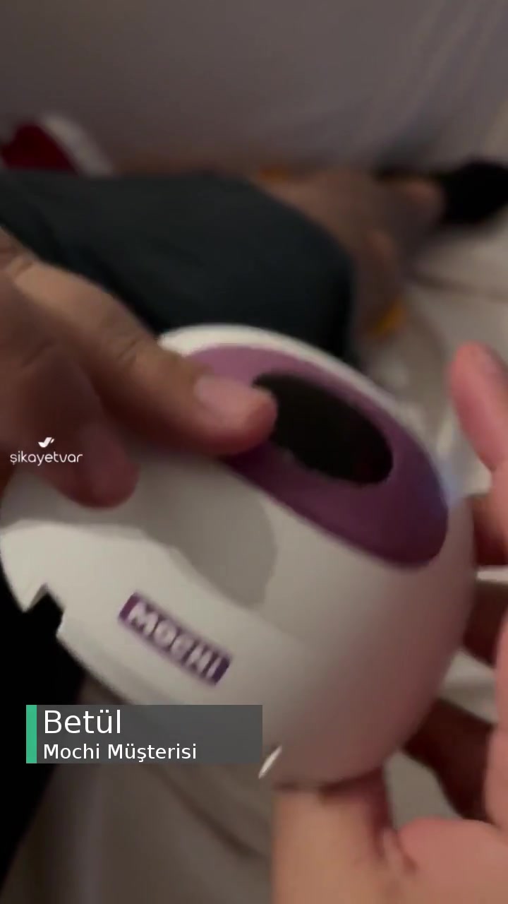 Mochi Göğüs Pompası Kendi Kendine Açılıyor Kapanmıyor! videonun kapak resmi