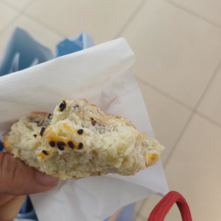 Mado Şubesinde Poğaça Sorunu Ve Olumsuz Müşteri Yaklaşımı