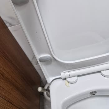 Eleman Yönlendir Yetersiz Temizlik Hizmeti Ve İletişim Sorunları Nedeniyle Mağduriyet