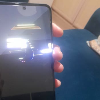 Samsung A55 İç Ekran Kırılması Garanti Kapsamına Alınmadı, Mağduriyetimin Giderilmesini Talep Ediyorum