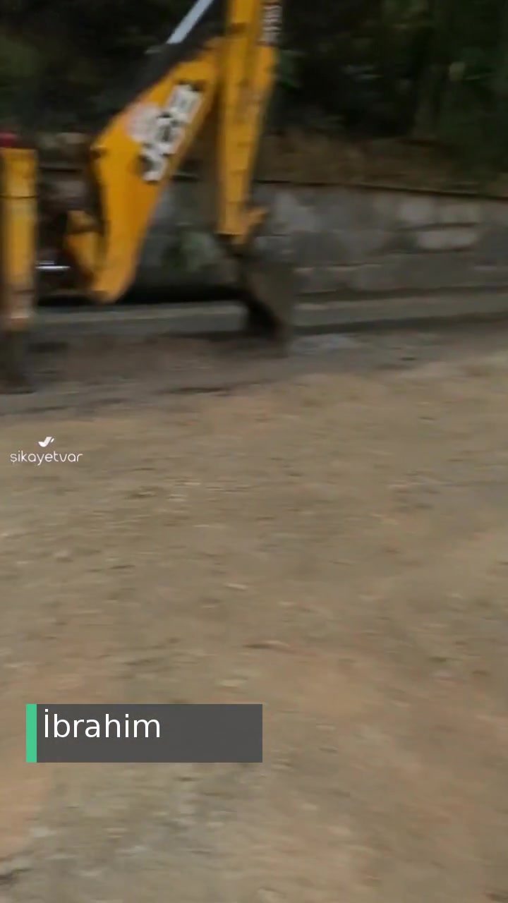 Ankara Büyükşehir Belediyesi Dün Akşamdan Bu Saate Kadar Boşa Akıp Giden Su! videonun kapak resmi