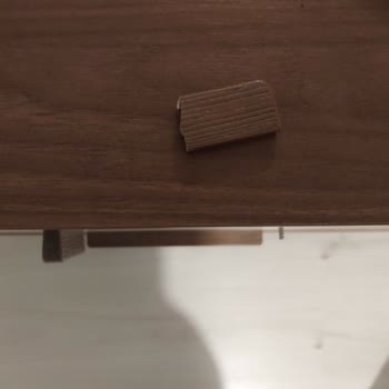 Garanti Kapsamındaki Şifonyer Kulpu İçin Yüksek Servis Ücreti Talebi