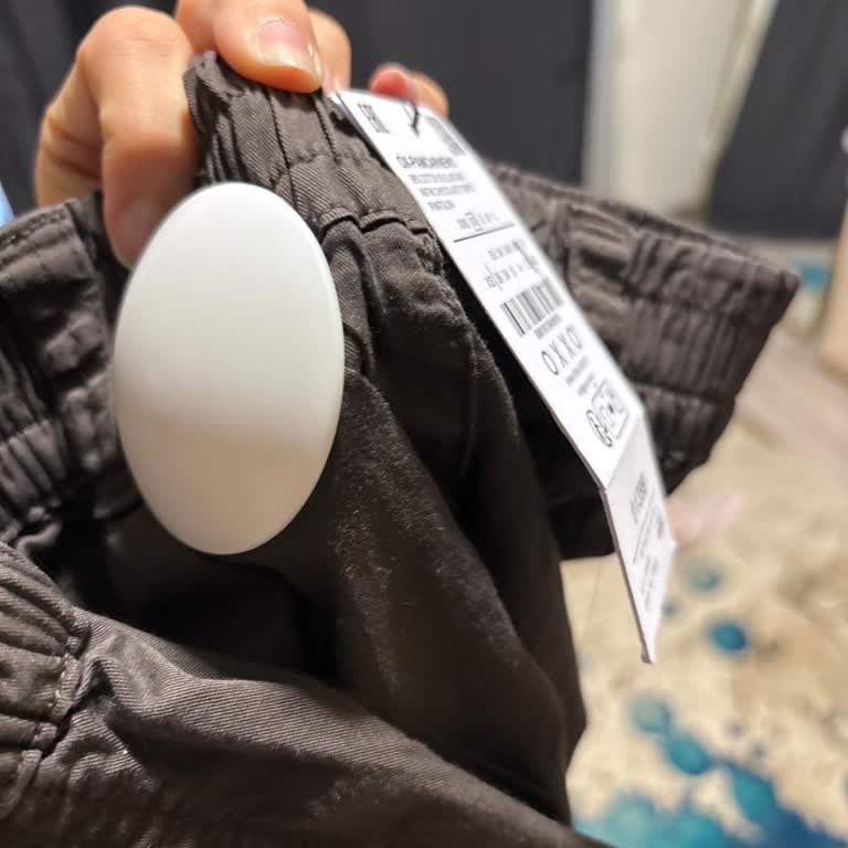 Oxxo Pantolon Soketi Mağduriyeti: Mağaza Mağaza Dolaşmak Zorunda Kaldım