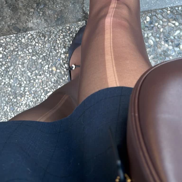 Aldığım Üç Çorap Aynı Gün Yırtıldı Mağdur Oldum