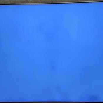 Samsung QN95BA Model Televizyonda Tekrarlayan Panel Arızası Ve Kalıcı Çözüm Eksikliği