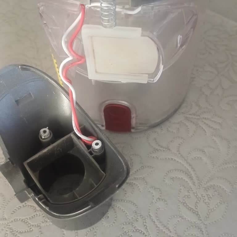 Heifer Yeni Alınan Süpürgenin Kırılan Parçası İçin Garanti Mağduriyeti