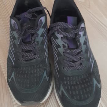 Kısa Sürede Deforme Olan Ayakkabıya Ret Ve İlgisiz Müşteri Hizmetleri