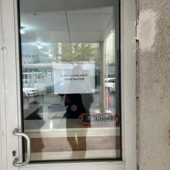 Randevu Öncesi Kaba Davranış Ve Yetersiz Bilgilendirme