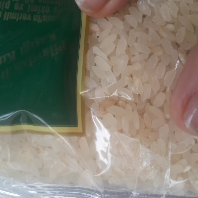 Satın Aldığım Pirinç Paketinde Kurtlanma Ve Parazit Sorunu Yaşadım