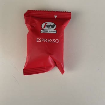 Kapsül Kahve Temin Edilememesi Nedeniyle Kullanılamayan Kahve Makinesi Ve Yetersiz Müşteri Desteği