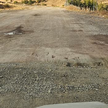 Tamamlanmayan Yol Çalışması Nedeniyle Güvensiz Ve Kullanılamaz Yol Sorunu