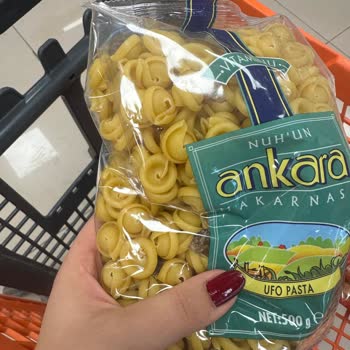 Makarnadan Çıkan Yabancı Cisim Güvenimi Sarstı