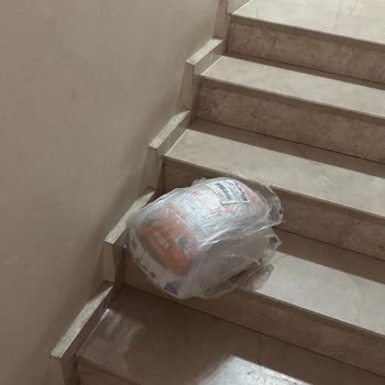 Hasarlı Kargo Apartmana Bırakıldı, Tutanak Tutulmadı Ve İade Talebim Var