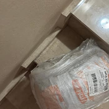 Hasarlı Kargo Apartmana Bırakıldı, Tutanak Tutulmadı Ve İade Talebim Var