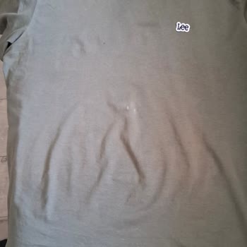 Lee Wrangler Mağazasından Alınan Tişörtte Kısa Sürede Renk Bozulması Ve Deformasyon
