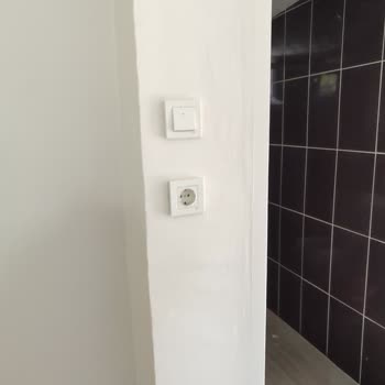 Evi Yarım Bırakıp Kaybolan Tadilatçı Mağduriyetimizi Çözmüyor