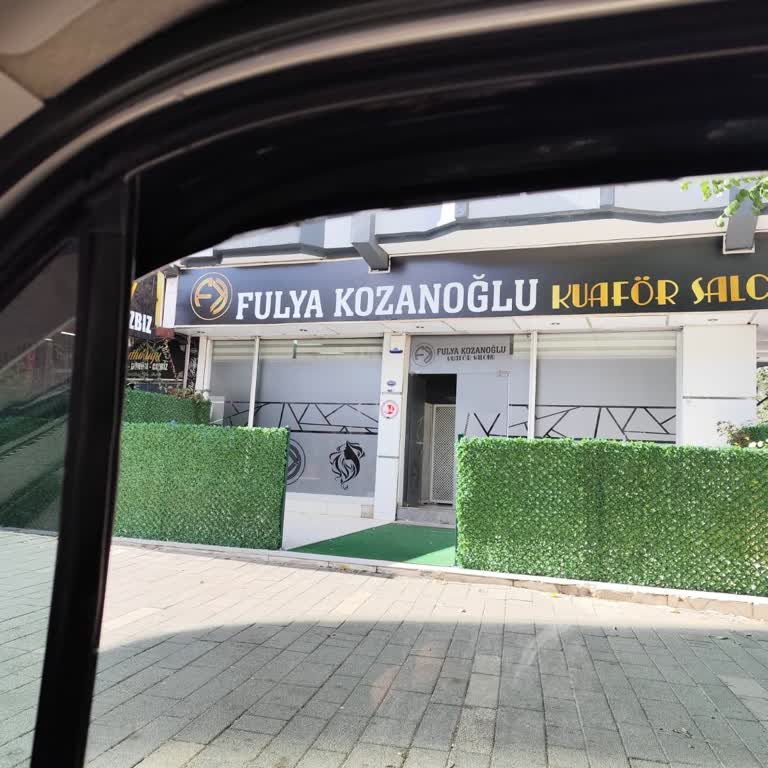 Fulya Kozanoğlu Kuaför Ve Güzellik Salonu Çalışanının Kaba Tavrı