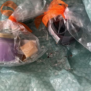 Kırık Gelen Mum Ve Kargo Ücreti İadesi Talebim