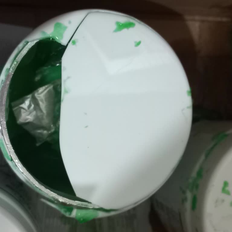 Hasarlı Gelen Farmasi Siparişim İçin Acil Değişim Veya İade Talebi!