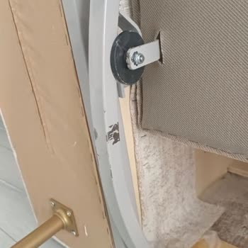 Yeni Alınan Mobilyalarda Hasar Ve Servis Ekibinin İlgisizliği Mağduriyetimi Artırdı