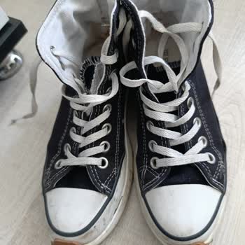 FLO'dan Aldığım Garantili Ayakkabının Tabanı Patladı, İade Reddedildi