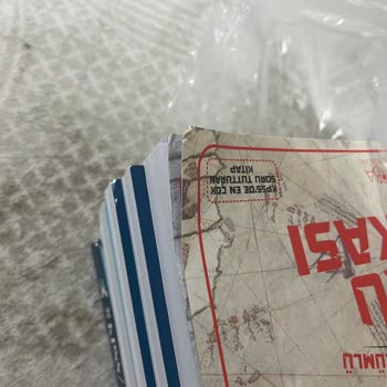 Siparişimdeki Kitaplar Hasarlı Geldi Müşteri Hizmetleri Çözüm Sunmadı