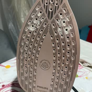 Philips Ütüde Sürekli Kireç Ve Leke Sorunu, Servisten Çözüm Yok