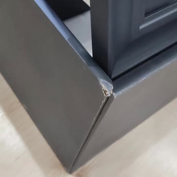 Teslim Edilmeyen Ürünler Ve Kusurlu TV Ünitesi İçin Çözüm Bekliyorum