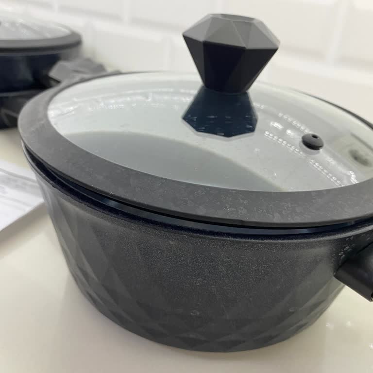 Karaca Züccaciye Tencere Seti Kaplama Soyulması ve Servis Sonrası Daha Kötü Hale Gelmesi