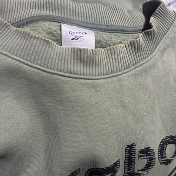 Reebok Kazakta Kısa Sürede Sararma Ve FLO Müşteri Hizmetlerinden Olumsuz Yanıt