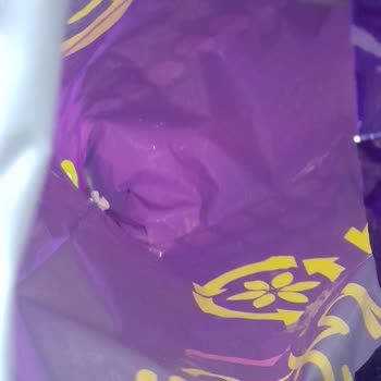 Aldığım Sodanın Kapağı Açılmadan Poşette Dökülmesi İkinci Kez Başıma Geliyor