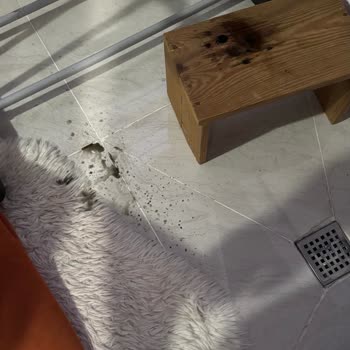 Pahalı Bluzun Boya Sorunu Hayal Kırıklığı Yarattı