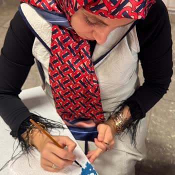 Pahalı Bluzun Boya Sorunu Hayal Kırıklığı Yarattı