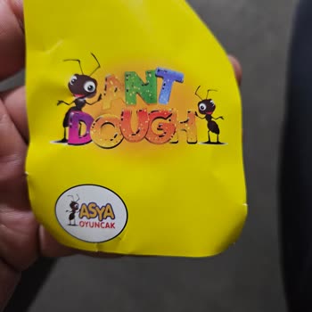 Oyun Hamurunda Cam Ve Yabancı Cisim Şoku