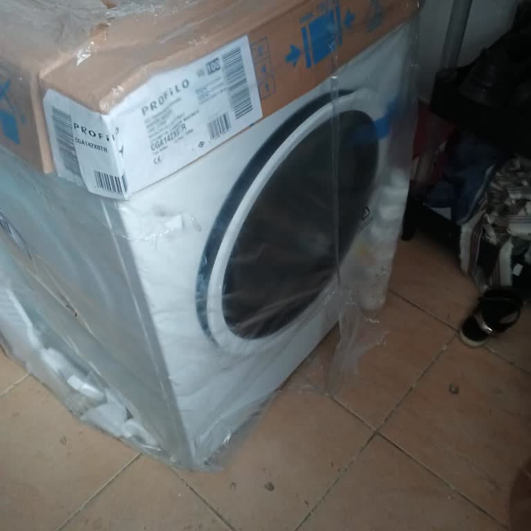 Horoz Lojistik Teslimatta Ürünü Hasarlı Bırakıp Gitti