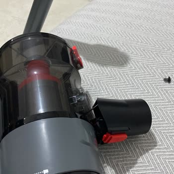 Sürekli Kırılan Süpürgeye Kalıcı Çözüm Ve Para İadesi İstiyorum