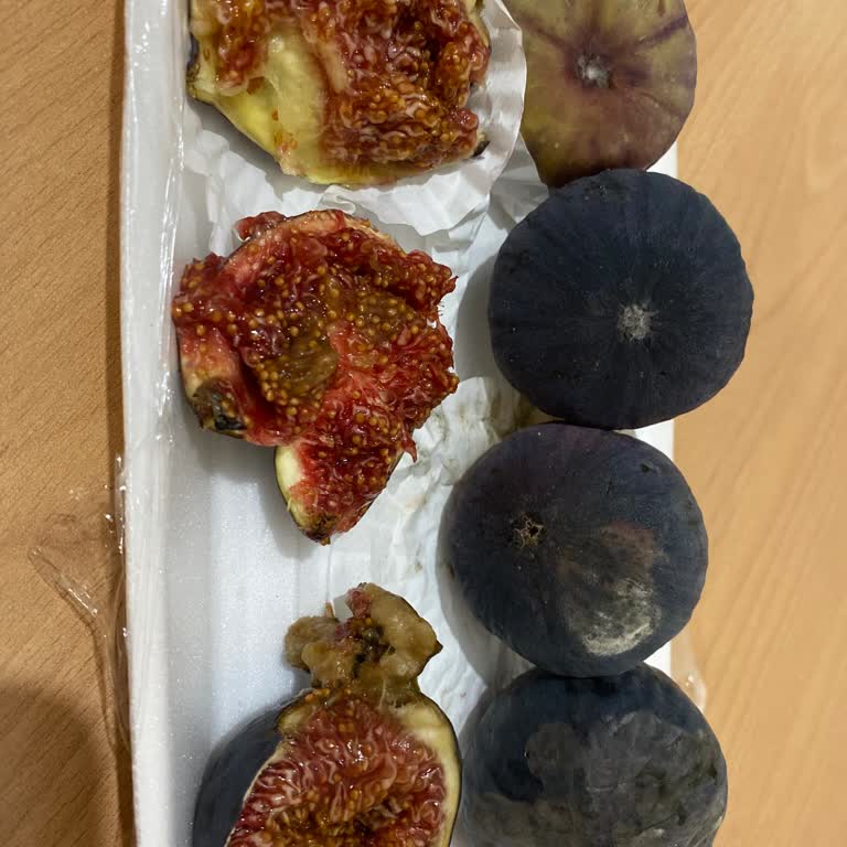 Migros'tan Aldığım İncirlerin Küflü Çıkması Ve Yetersiz Müşteri Desteği