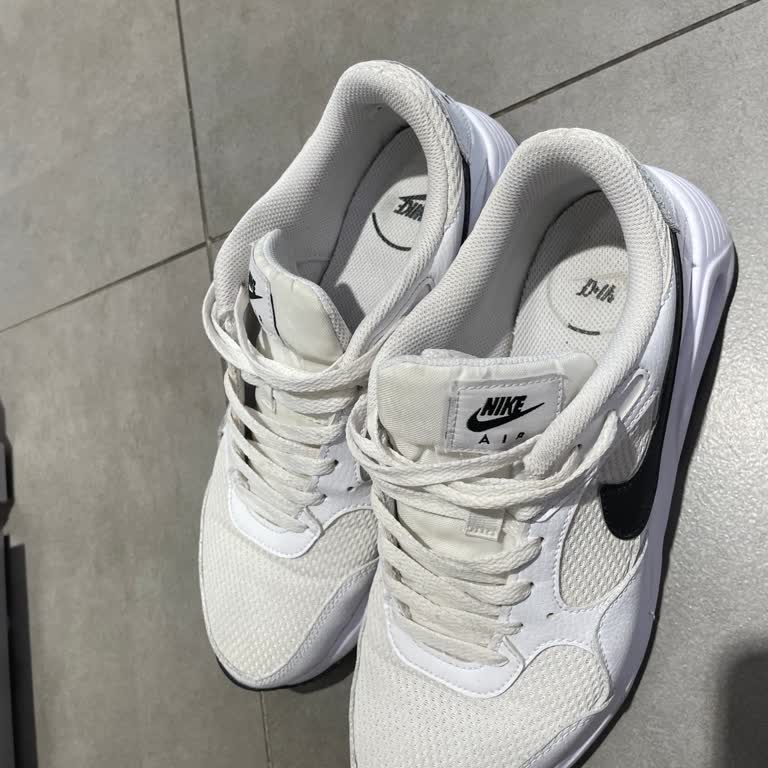 Nike Air Ayakkabıda Tekrarlayan Sararma Ve İade Talebinin Reddedilmesi