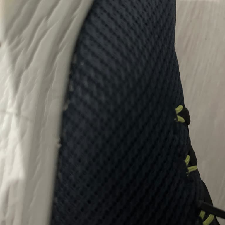 Kısa Sürede Açılan Ayakkabı İçin Değişim Veya İade Talebi