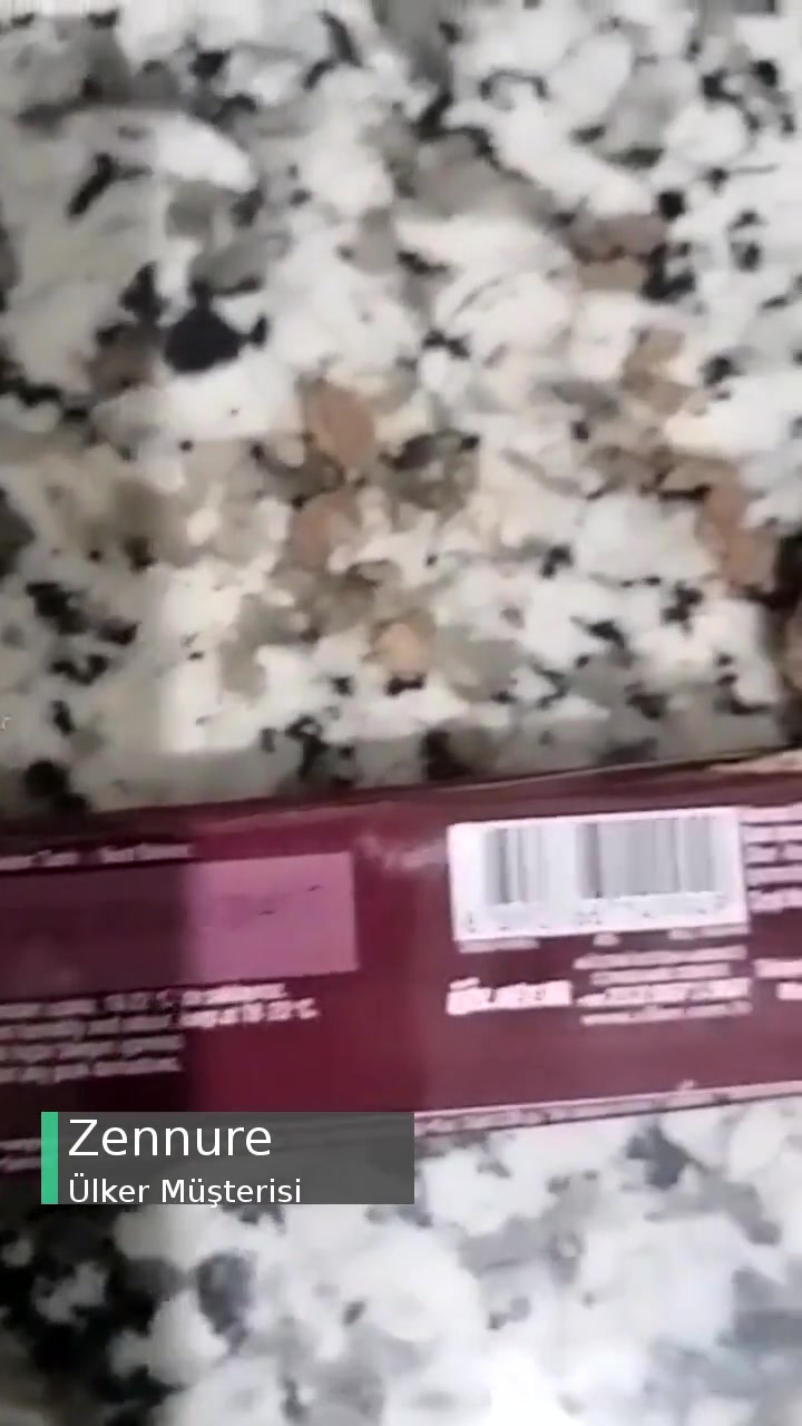 Bozuk Çikolata Ülker Caramio videonun kapak resmi