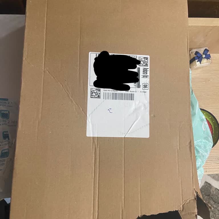 Açık Kutuda Teslim Edilen Hassas Ürünler Güven Vermiyor