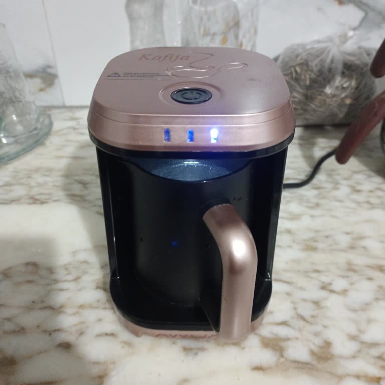 Kahve Makinem Kaynatmıyor Sadece Mavi Işık Yanıyor Çözüm Bekliyorum