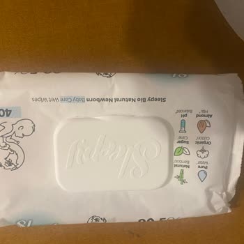 Küflü Islak Mendil: Çocuklarımın Sağlığı Tehlikede!