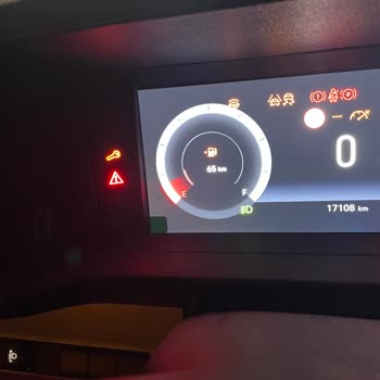 Sürekli Arızalı Araç Nedeniyle Can Güvenliğim Ve İşlerim Tehlikede