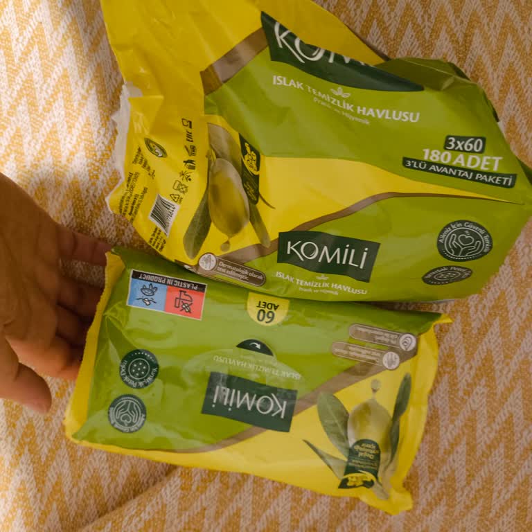 Komili Bebek Islak Mendil Kullanımı Sonrası Bebeğimde Ciddi Pişik Oluştu