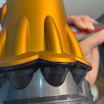 Dyson V12 Süpürgede Kronik Fitil Sorunu Ve Yetersiz Müşteri Hizmeti