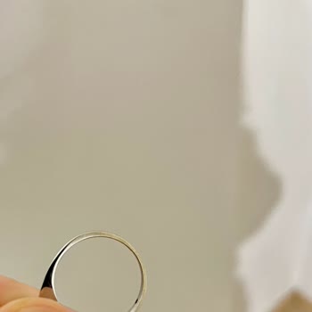 Pırlanta Yüzüklerde Tekrarlayan Sararma Ve Kalite Sorunu Çözülmüyor