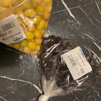 Zeytin Paketinden Böcek Çıktı: Sağlığımız Tehlikede!